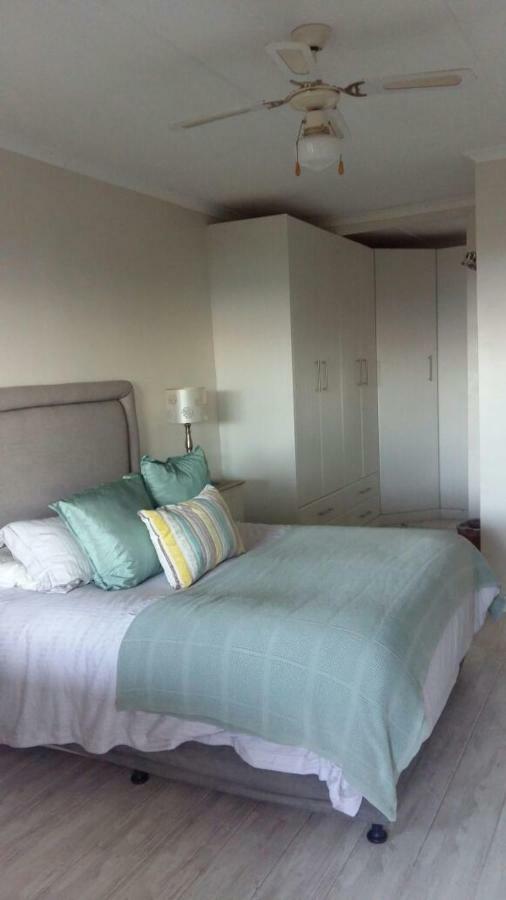 Drommedaris Apartment Gordons Bay Bagian luar foto